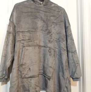 Wearable Hooded Blanket